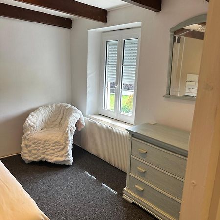 Domaine De La Provencale Bed & Breakfast Saint-Didier-de-la-Tour ภายนอก รูปภาพ