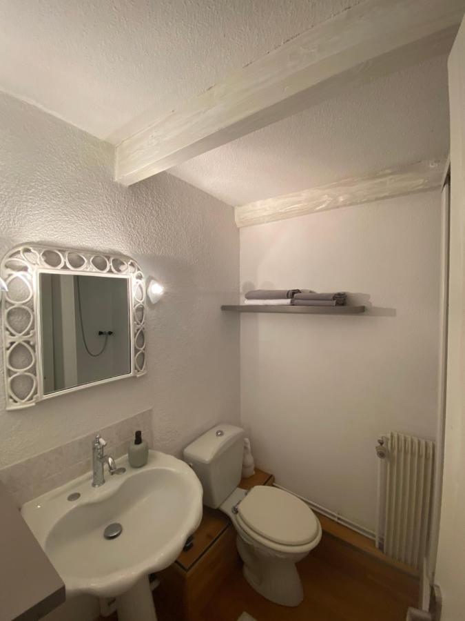 Domaine De La Provencale Bed & Breakfast Saint-Didier-de-la-Tour ภายนอก รูปภาพ