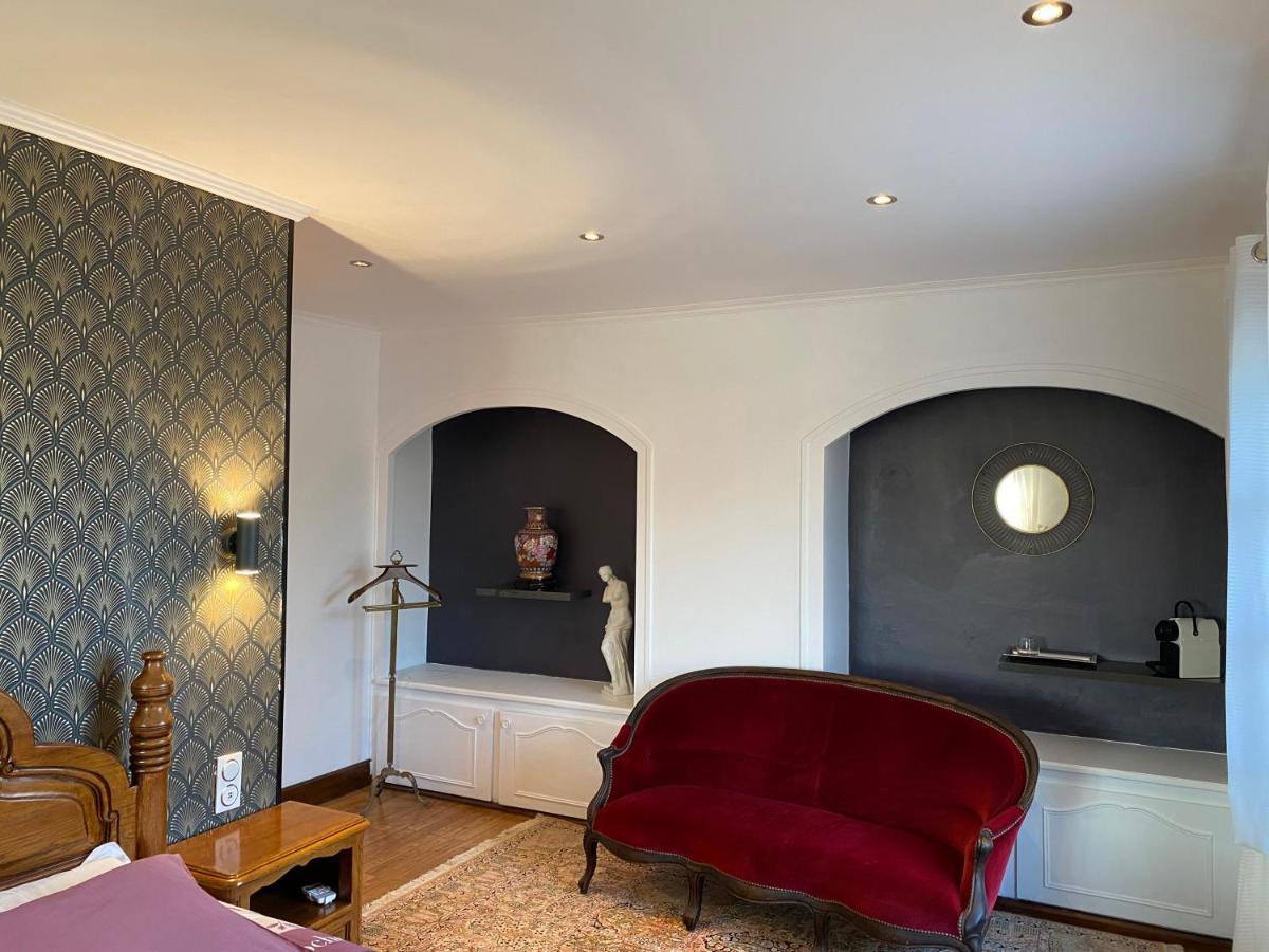 Domaine De La Provencale Bed & Breakfast Saint-Didier-de-la-Tour ภายนอก รูปภาพ