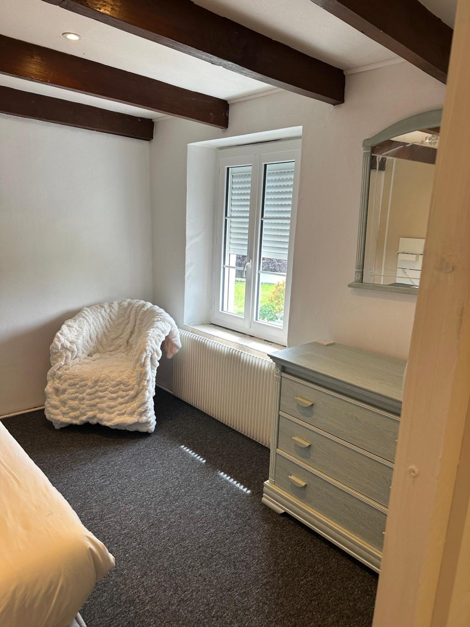 Domaine De La Provencale Bed & Breakfast Saint-Didier-de-la-Tour ภายนอก รูปภาพ